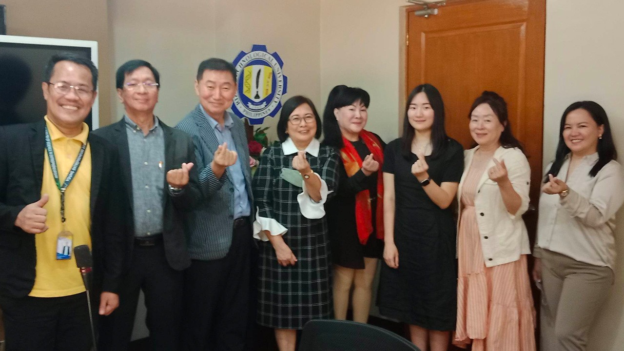 Read more about the article Exciting Visit and Potential Cooperation of World Wide Link Team and JD Global Edu Inc at Rizal Technological University